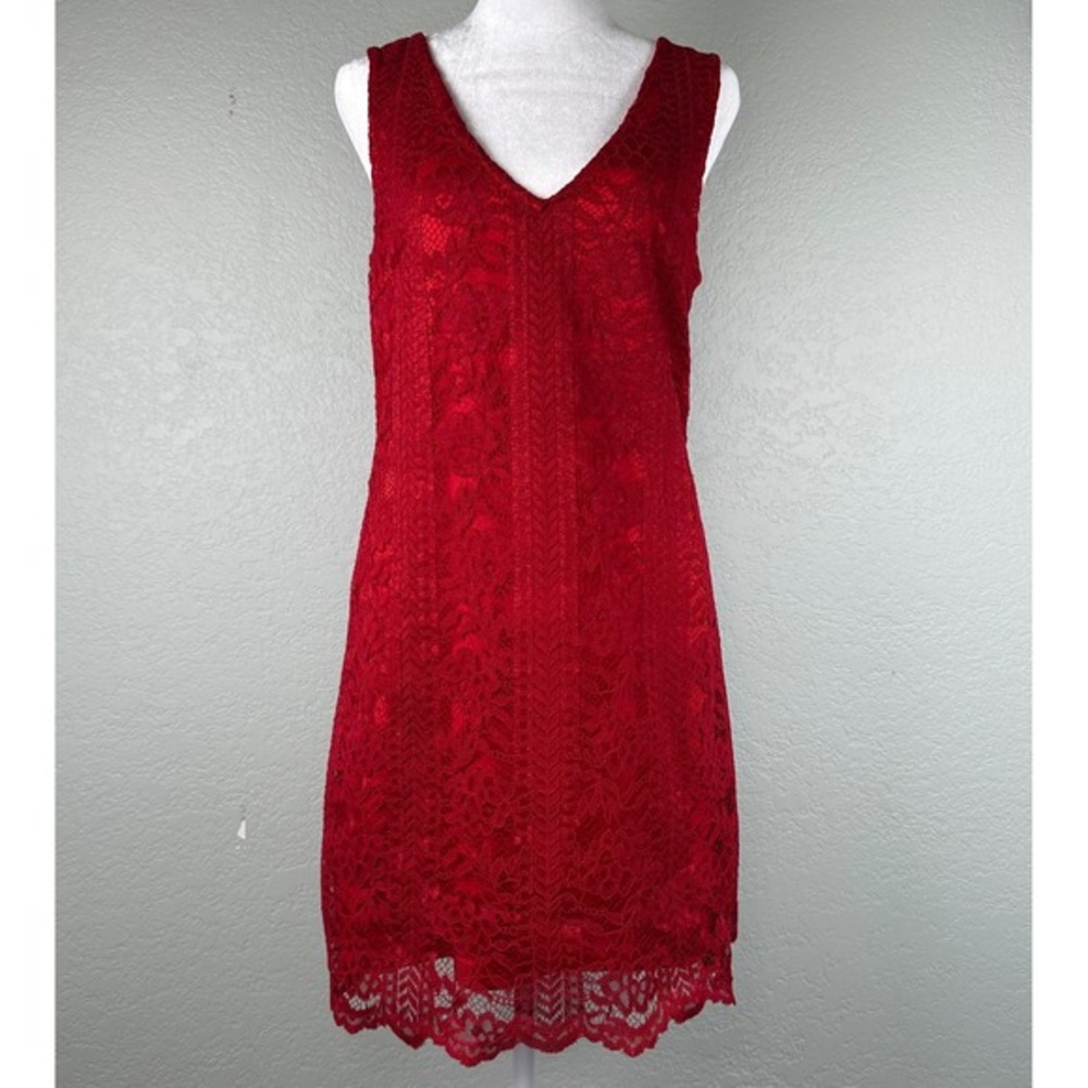 Lulus Red Lace Mini Dress Women Size M Sleeveless V-Neck Shift Coquette Romantic